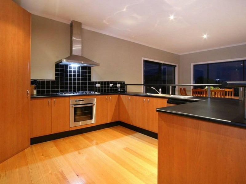 38 Bowman Dr, Mornington VIC 3931