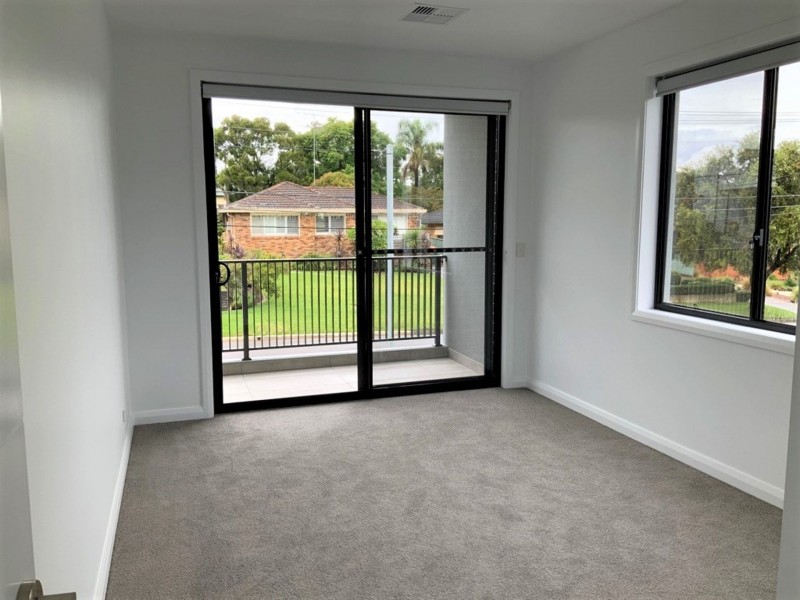 53 Munro St, Greystanes NSW 2145