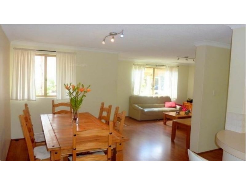 13/5 Brentham St, Leederville WA 6007