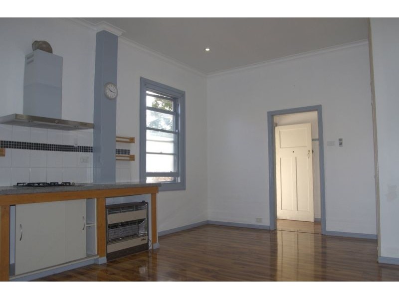 24 Tyler St, Sunshine VIC 3020