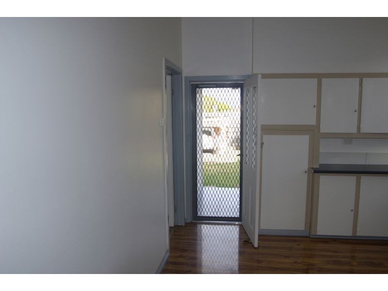 24 Tyler St, Sunshine VIC 3020