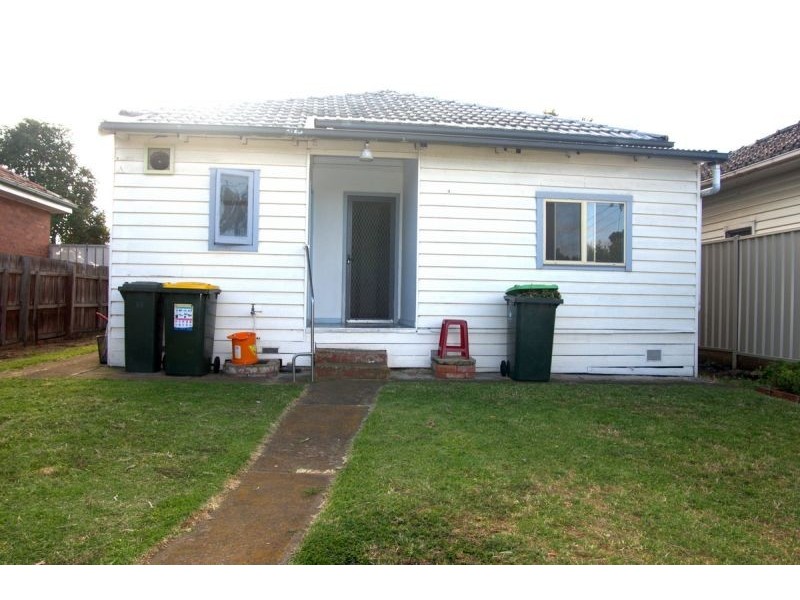 24 Tyler St, Sunshine VIC 3020