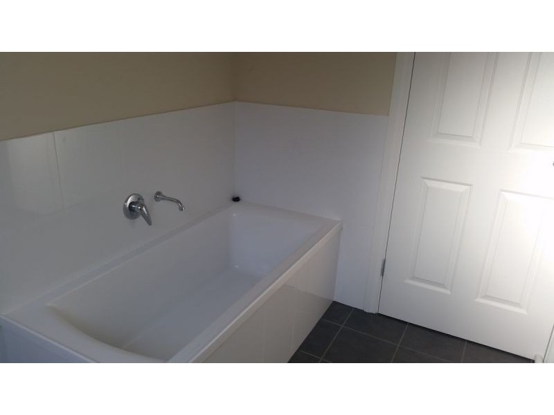 13b Roland Rd, Rostrevor SA 5073