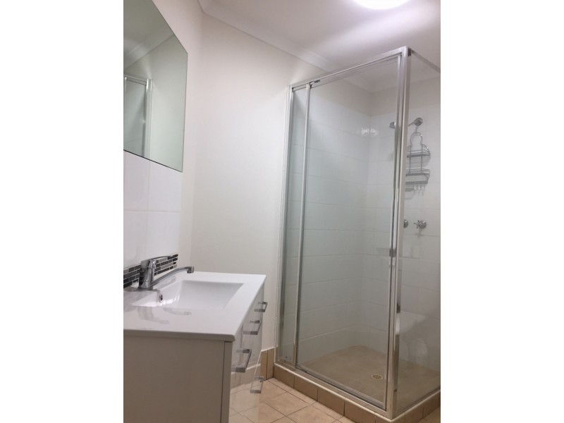 10/19 Lorna Lim Tce, Driver NT 0830