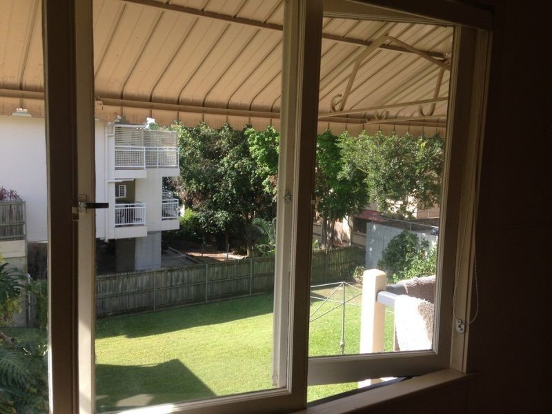 2/17 Lima St, Auchenflower QLD 4066