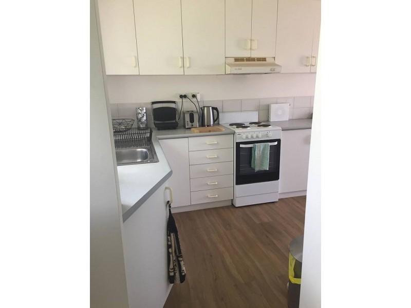 1/3 Quinlan Ct, Darling Heights QLD 4350
