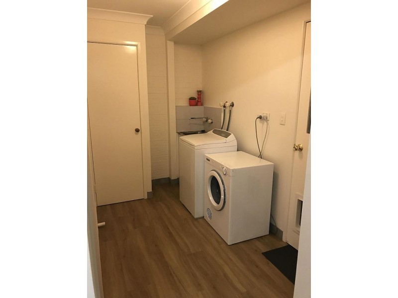 1/3 Quinlan Ct, Darling Heights QLD 4350