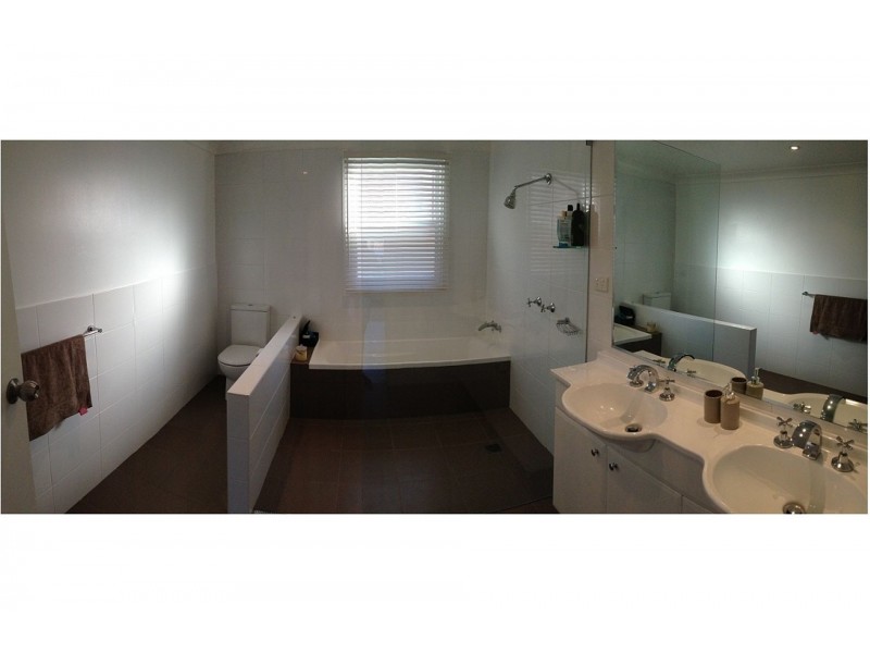 8 Willis St, Charlestown NSW 2290