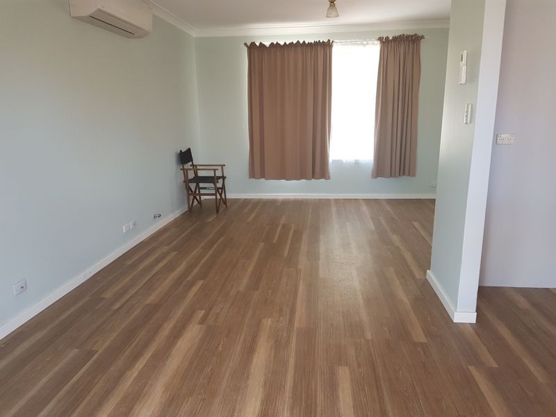 6 Lebeo Ct, Heathridge WA 6027