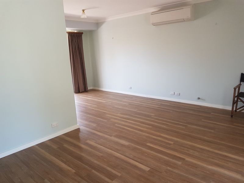 6 Lebeo Ct, Heathridge WA 6027