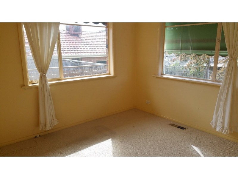 19 Ascot St, Doncaster East VIC 3109