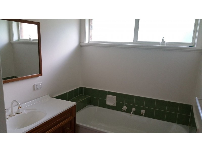19 Ascot St, Doncaster East VIC 3109