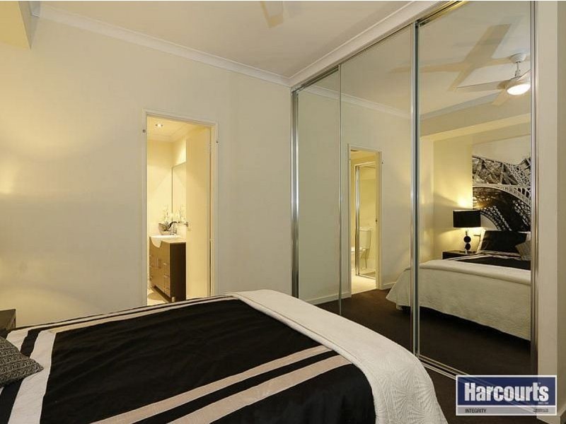 2/226 Beaufort St, Perth WA 6000