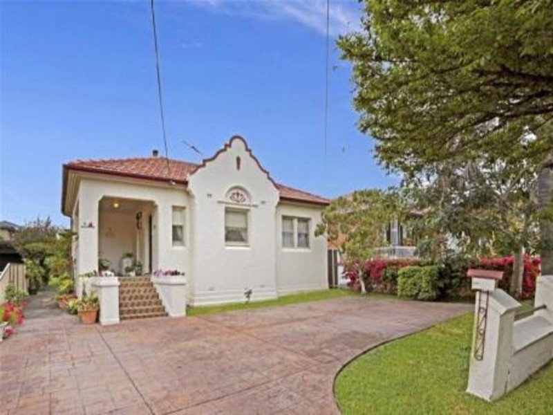 11 Kara St, Sefton NSW 2162