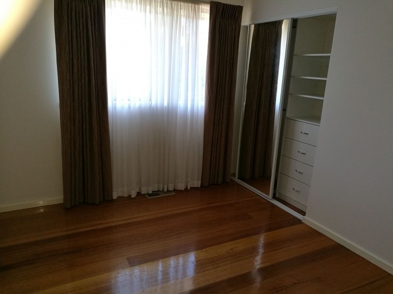 153 Nell St, Greensborough VIC 3088