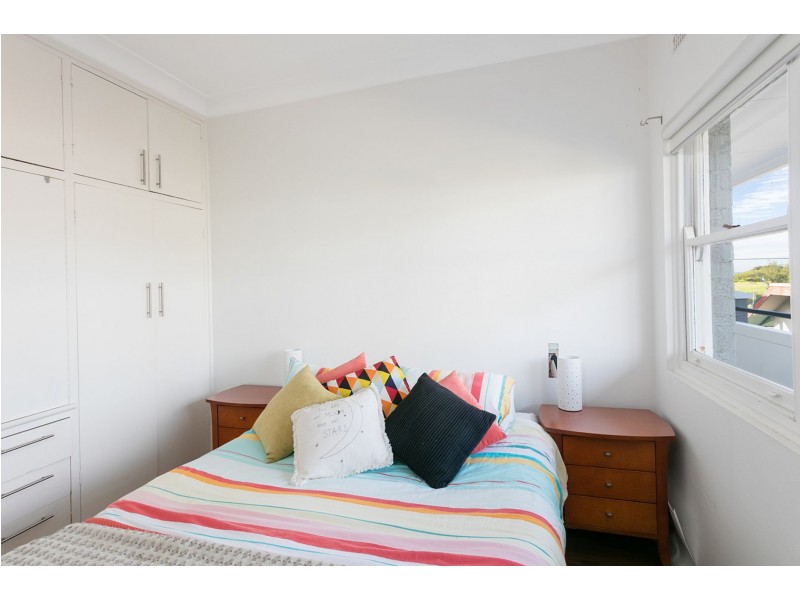 7/83 Carrington Pde, Curl Curl NSW 2096