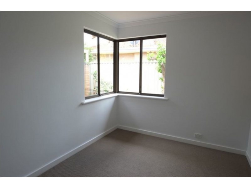 1/11 Canning Ave, Mount Pleasant WA 6153