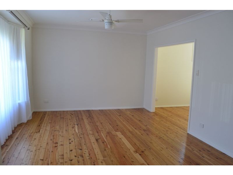 17 Nereida Cl, Kotara NSW 2289