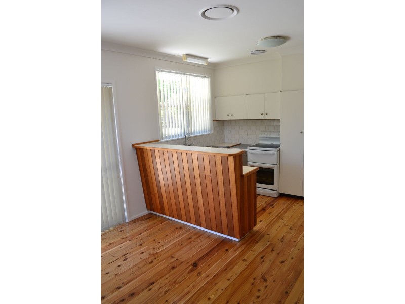 17 Nereida Cl, Kotara NSW 2289