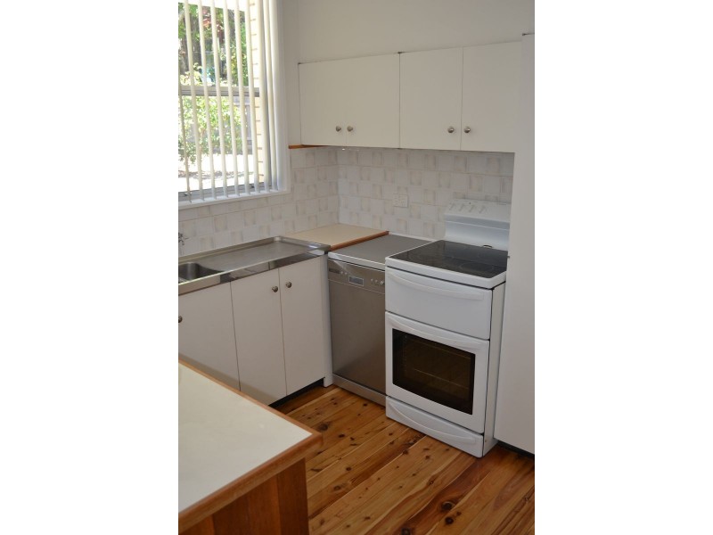 17 Nereida Cl, Kotara NSW 2289