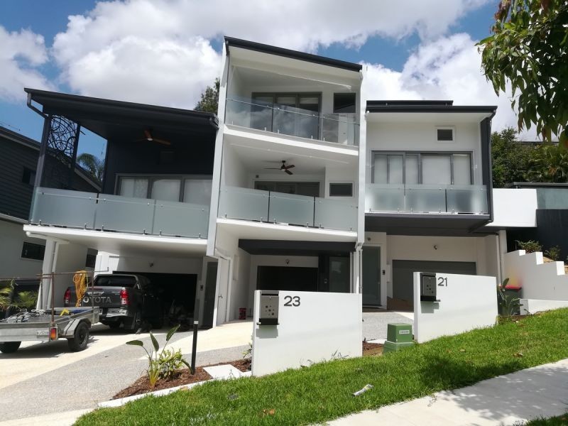 25 Bellevue Pde, Taringa QLD 4068