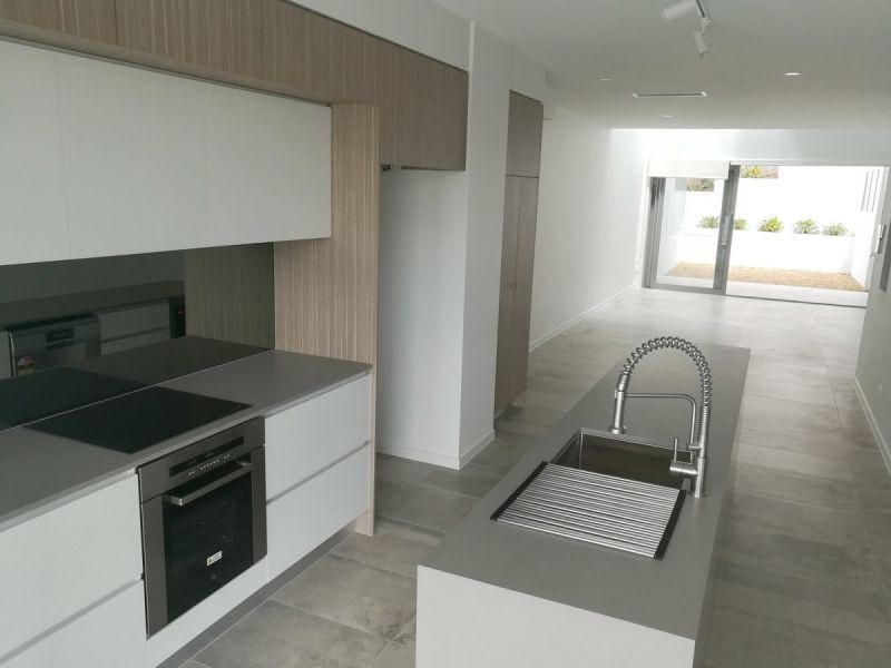 25 Bellevue Pde, Taringa QLD 4068