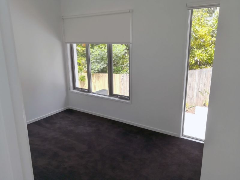 25 Bellevue Pde, Taringa QLD 4068