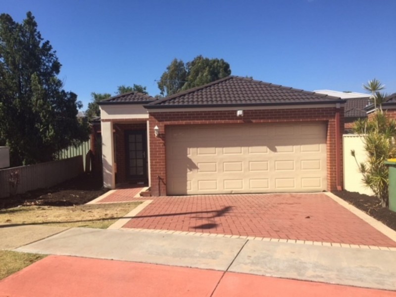 17 Somers, Belmont WA 6104