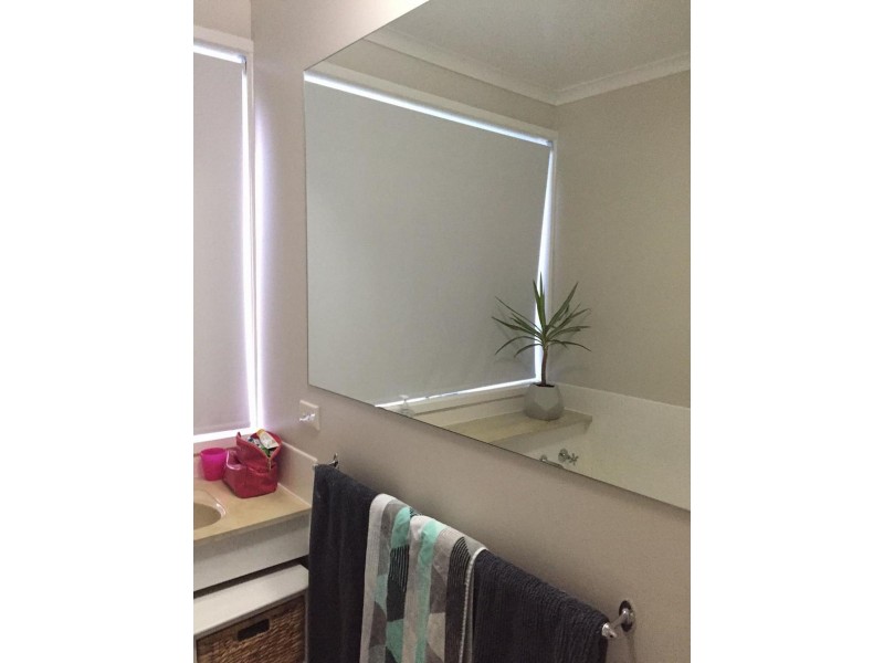 8 Red Knights Rd, Sandy Bay TAS 7005