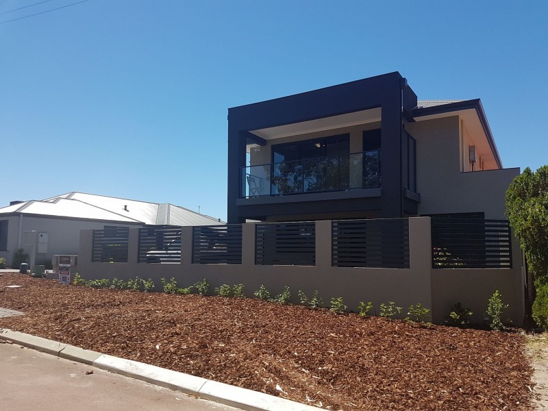 10E Page Ave, Bentley WA 6102