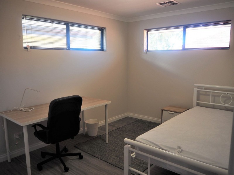 10E Page Ave, Bentley WA 6102