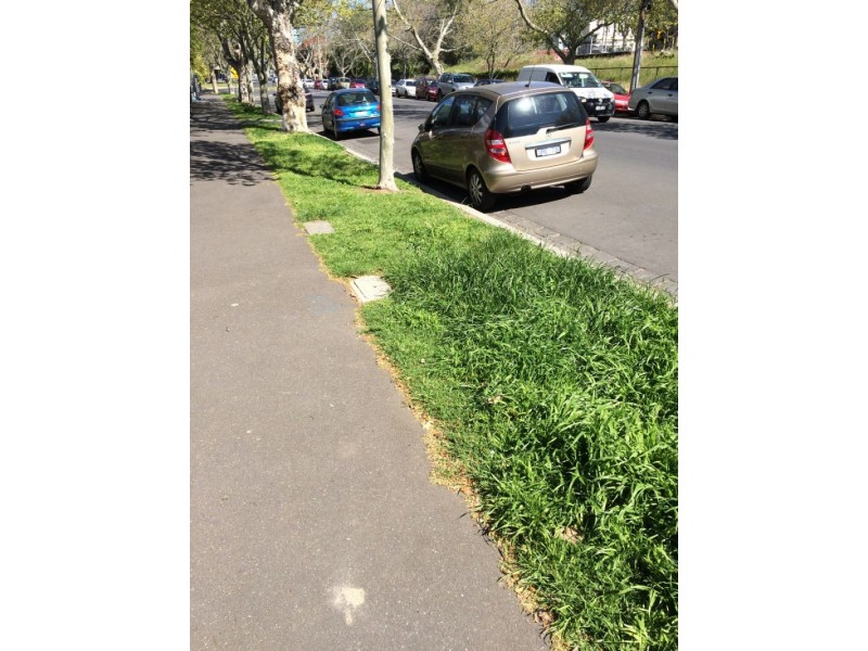 111 Eastwood St, Kensington VIC 3031