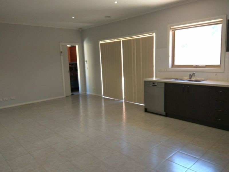 2/39 Manton Rd, Clayton VIC 3168