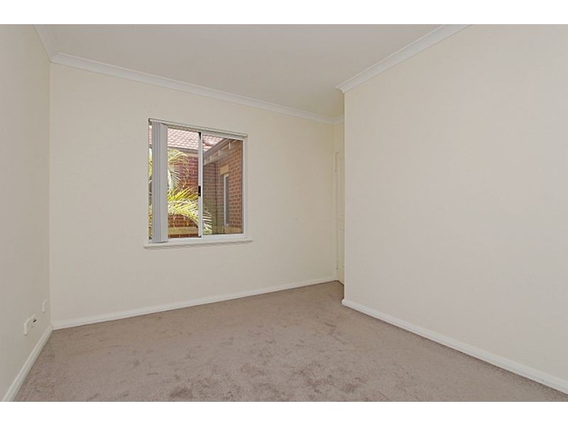 2/8-10 Salford St, Victoria Park WA 6100