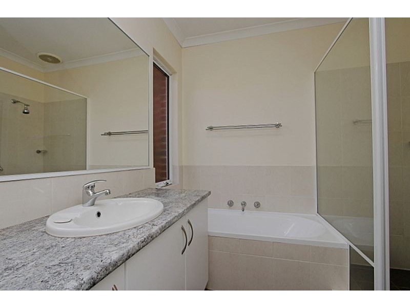 2/8-10 Salford St, Victoria Park WA 6100