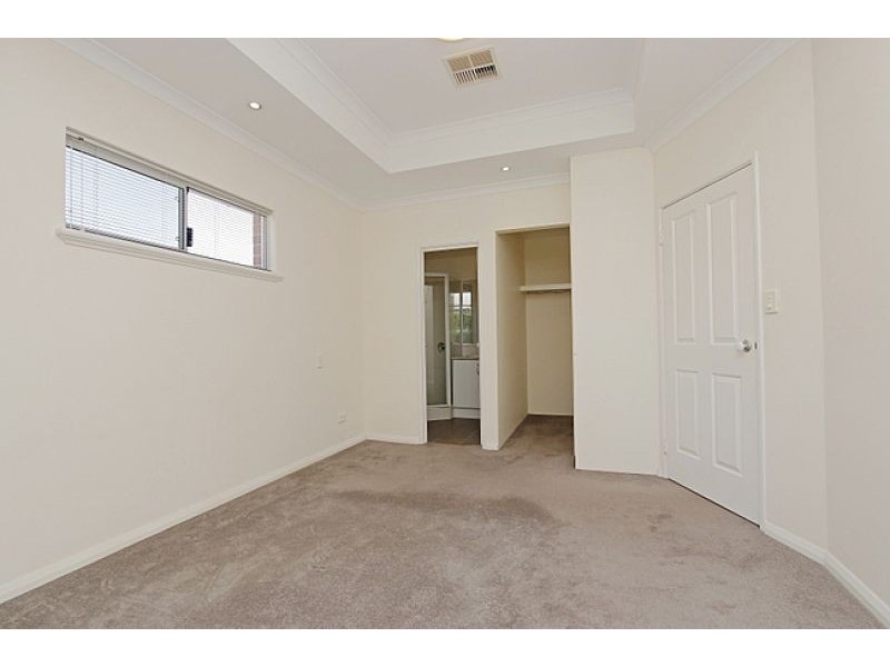 2/8-10 Salford St, Victoria Park WA 6100