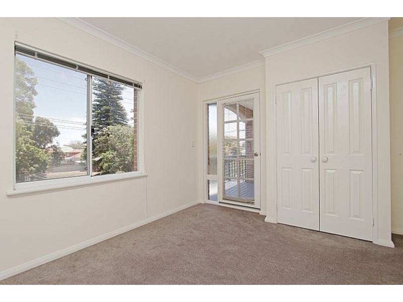 2/8-10 Salford St, Victoria Park WA 6100