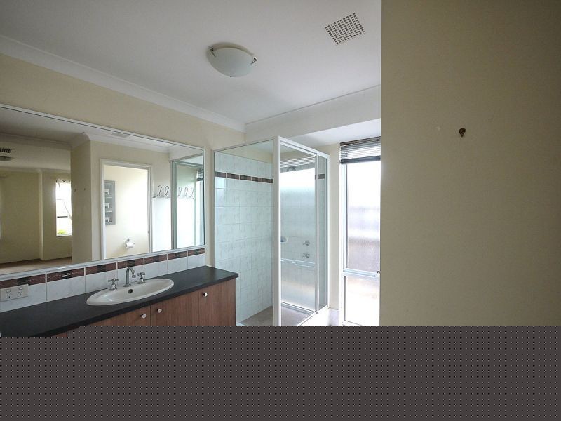 58 Westgrove Dr, Ellenbrook WA 6069