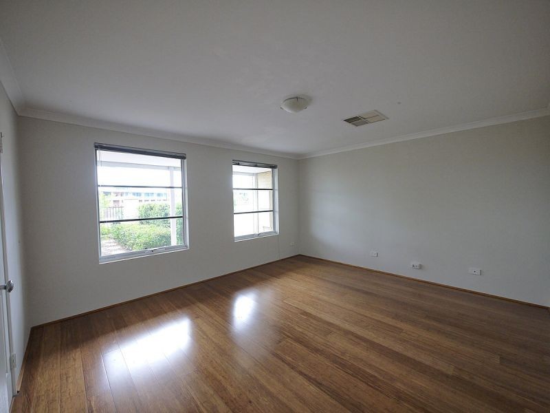 58 Westgrove Dr, Ellenbrook WA 6069