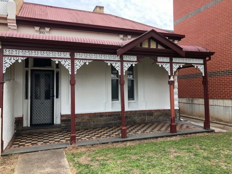 12 Henley Beach Rd, Mile End SA 5031