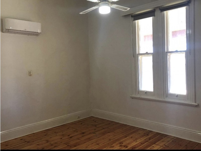 12 Henley Beach Rd, Mile End SA 5031