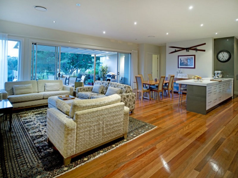 2001 The Boulevard, Benowa QLD 4217