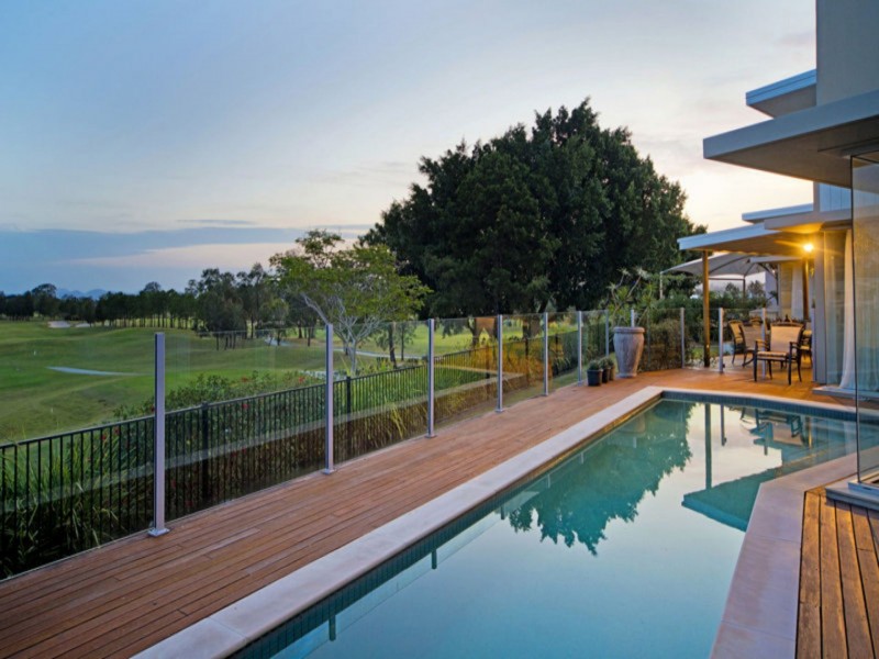 2001 The Boulevard, Benowa QLD 4217