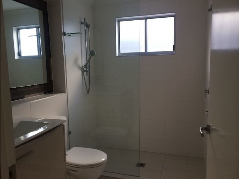 11/18 Barramul St, Bulimba QLD 4171