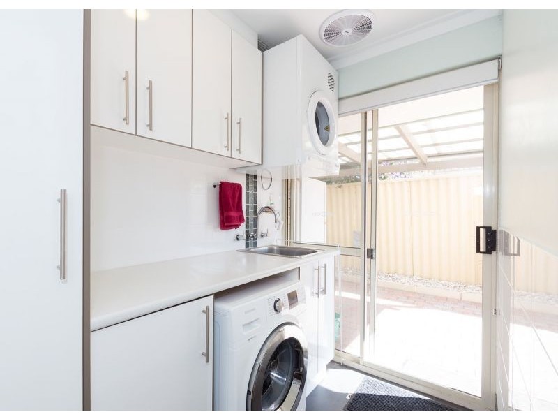 4/197 Walter Rd, Dianella WA 6059