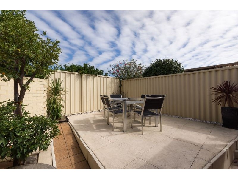 4/197 Walter Rd, Dianella WA 6059