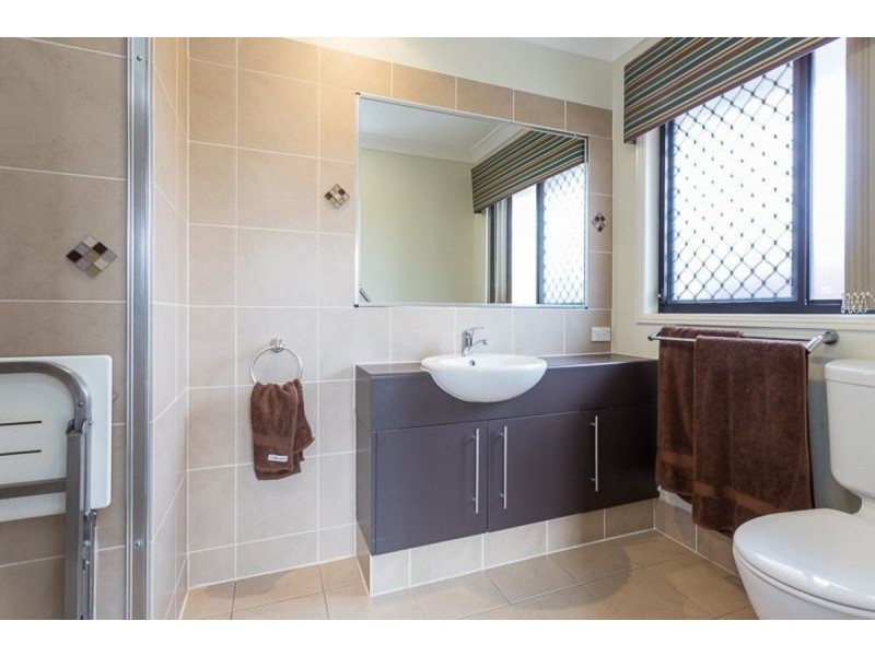 23 Parklane Rd, Victoria Point QLD 4165