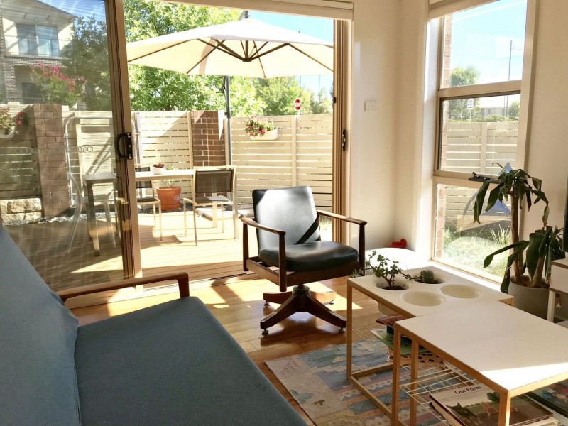 4/3 Deasey Cl, Casey ACT 2913