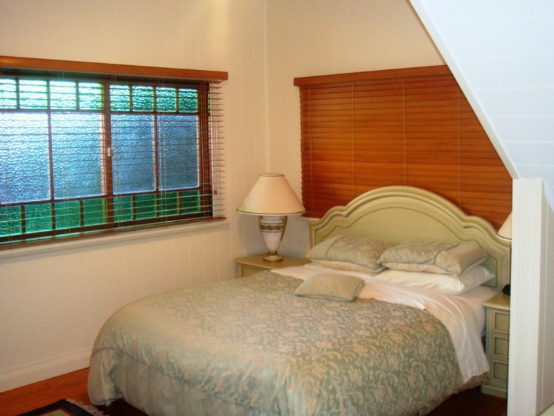 40 Rawlins St, Kangaroo Point QLD 4169