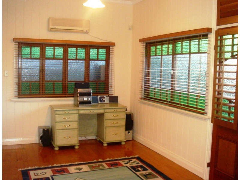 40 Rawlins St, Kangaroo Point QLD 4169